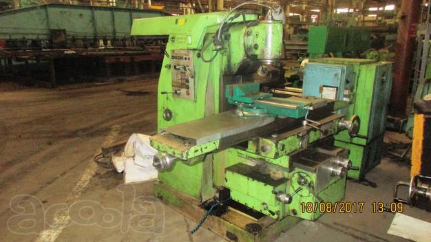 Продам станок универсально-фрезерный FU321